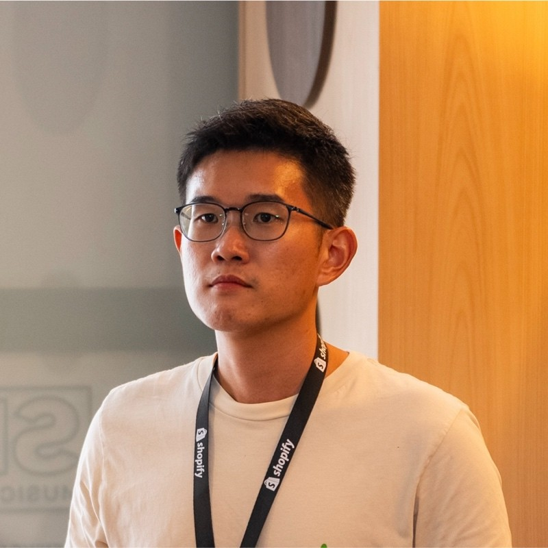 Damian Tan